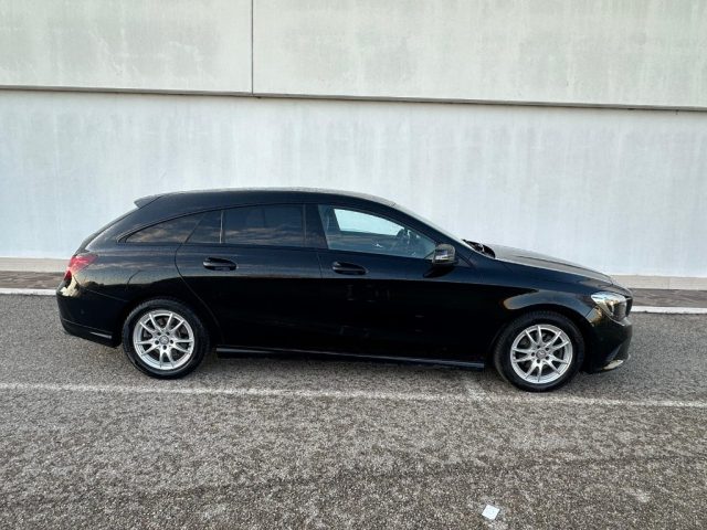 MERCEDES-BENZ CLA 200 usata, con Chiusura centralizzata