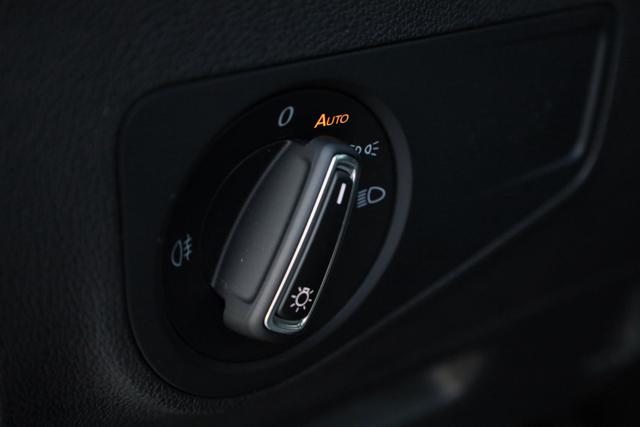 VOLKSWAGEN Tiguan usata, con Park Distance Control