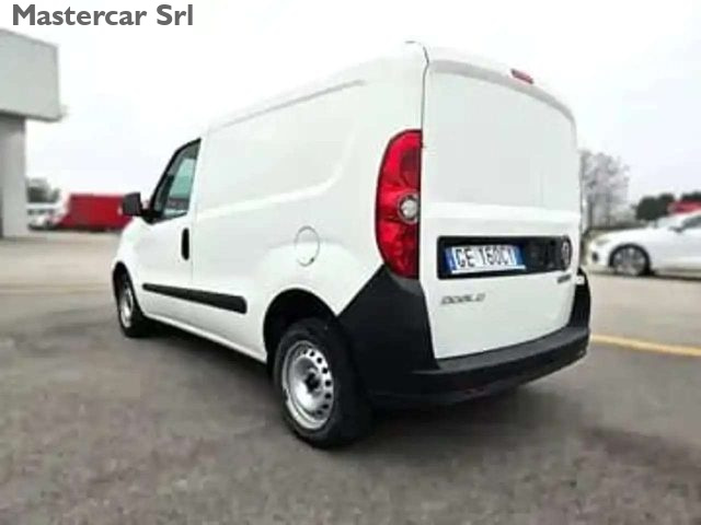 FIAT Doblo usata, con Alzacristalli elettrici