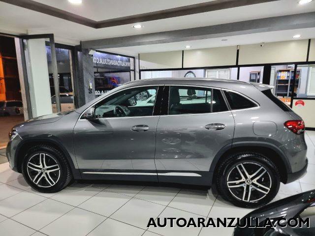 MERCEDES-BENZ GLA 200 usata, con Boardcomputer