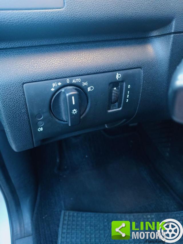 MERCEDES-BENZ A 160 usata, con Park Distance Control