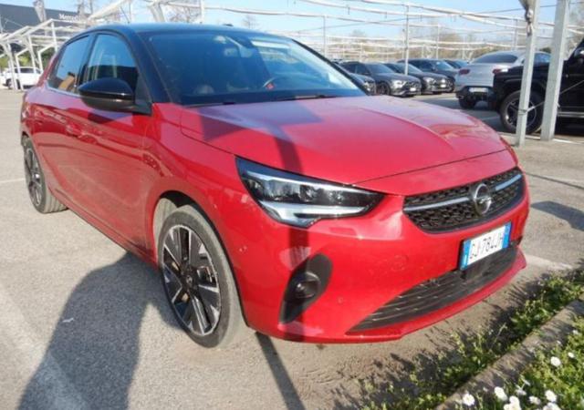 OPEL Corsa usata, con Airbag laterali