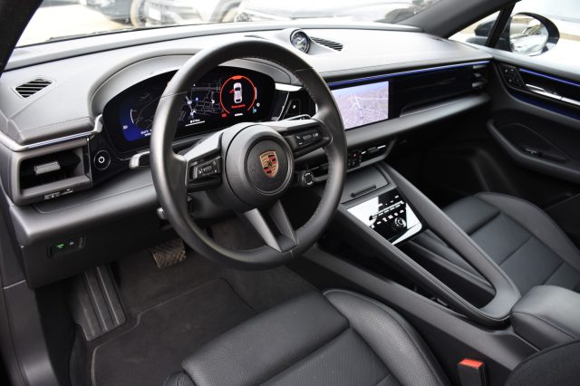 PORSCHE Macan usata, con Cerchi in lega