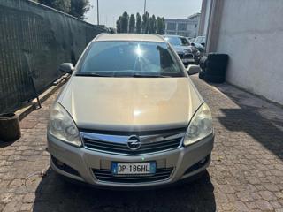 OPEL Astra usata, con Airbag