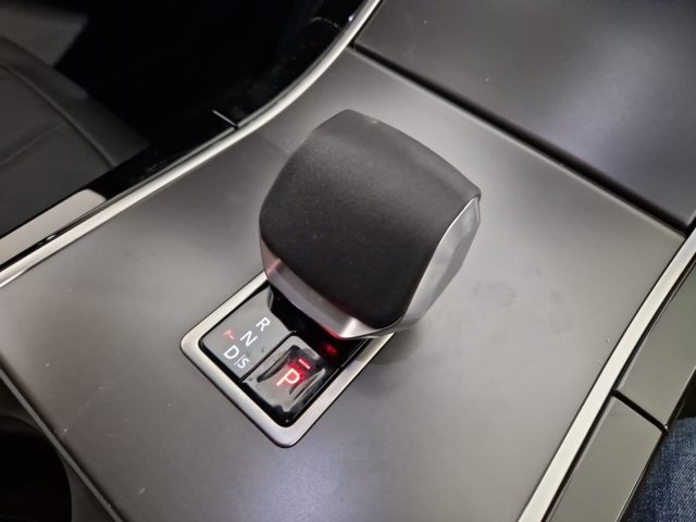 LAND ROVER Range Rover Evoque usata, con Autoradio digitale