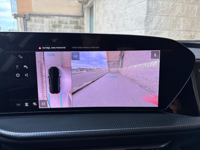 AUDI Q5 usata, con Sensori di parcheggio posteriori