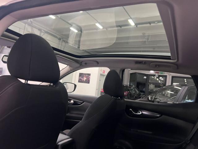 NISSAN Qashqai usata, con Volante in pelle