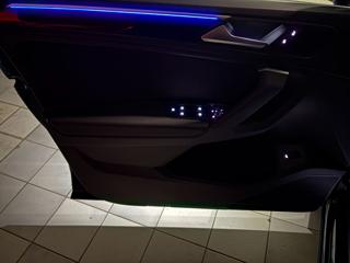 VOLKSWAGEN Tiguan usata, con Specchietti laterali elettrici