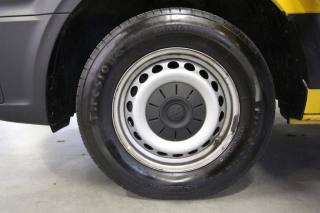 VOLKSWAGEN Crafter usata, con MP3