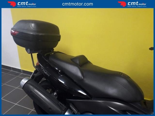 YAMAHA T-Max 500 usata 8