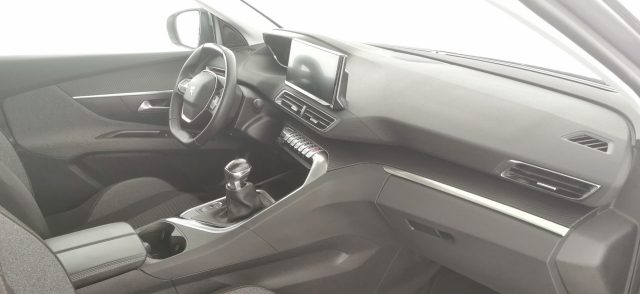 PEUGEOT 3008 usata 46
