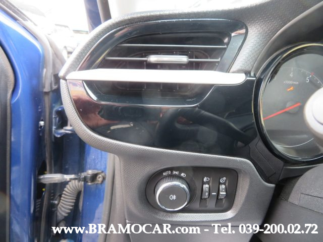 OPEL Corsa usata, con ESP