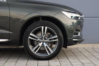 VOLVO XC60 usata, con Specchietto retrovisore con funzione antiabbagliamento
