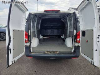 MERCEDES-BENZ Vito usata 13