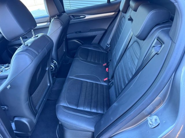 ALFA ROMEO Stelvio usata, con Regolazione elettrica sedili