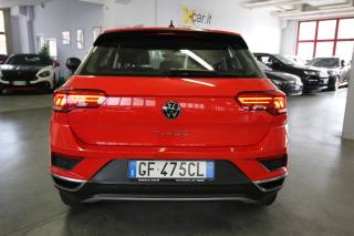 VOLKSWAGEN T-Roc usata, con Autoradio