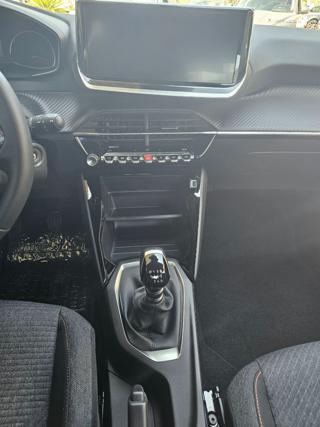 PEUGEOT 2008 usata, con Cruise Control