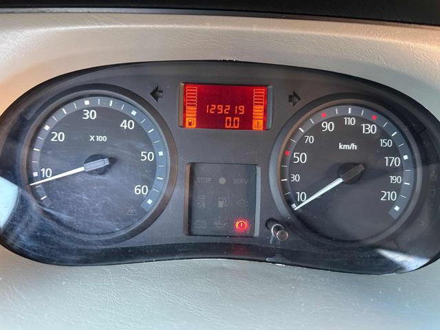 RENAULT Trafic usata 18