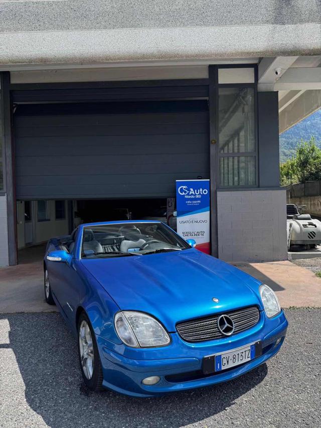 MERCEDES-BENZ SLK 200 usata, con Airbag