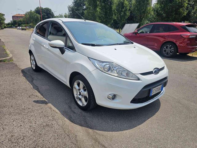 FORD Fiesta usata, con Chiusura centralizzata