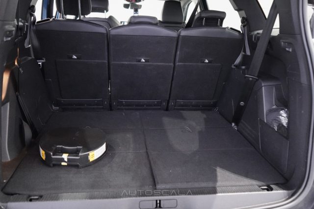 PEUGEOT 5008 usata 38