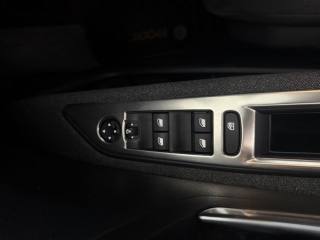 PEUGEOT 3008 usata 3