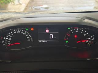 PEUGEOT 208 usata, con Specchietti laterali elettrici