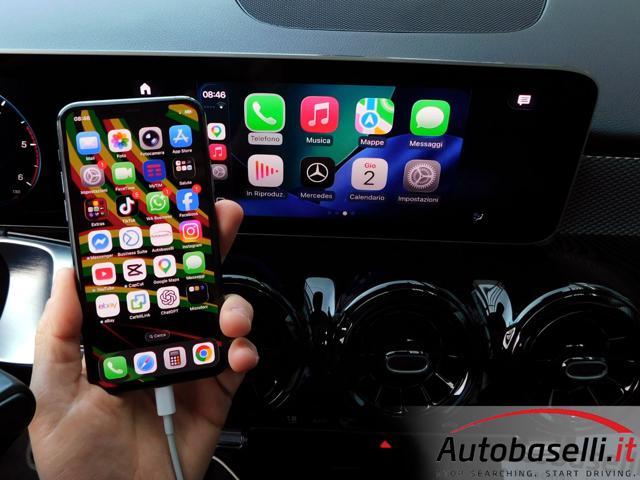 MERCEDES-BENZ GLB 200 usata, con Sistema di parcheggio automatico