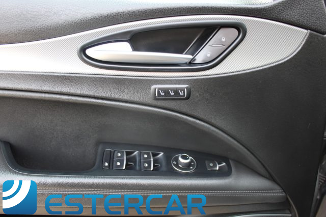 ALFA ROMEO Stelvio usata, con Vetri oscurati