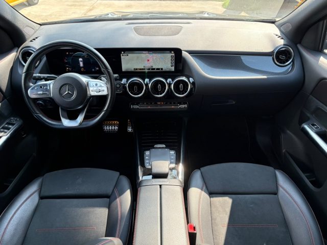 MERCEDES-BENZ GLA 200 usata, con Cerchi in lega