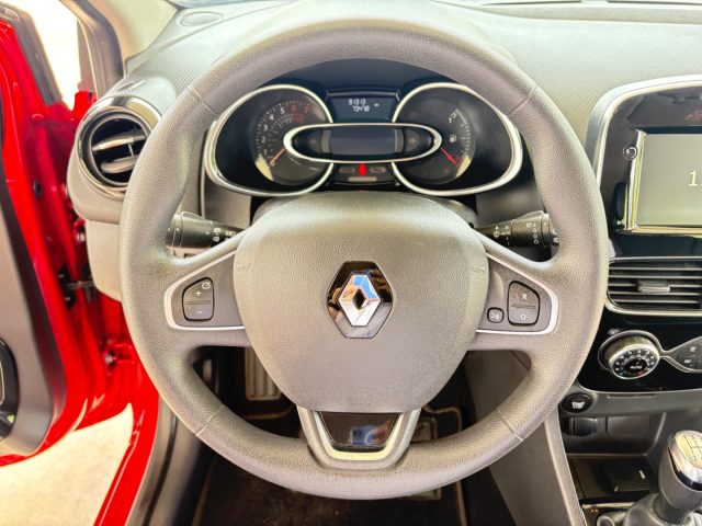 RENAULT Clio usata, con Lettore CD