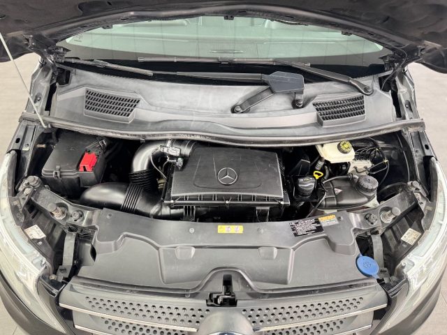 MERCEDES-BENZ Vito usata, con Sensori di parcheggio posteriori
