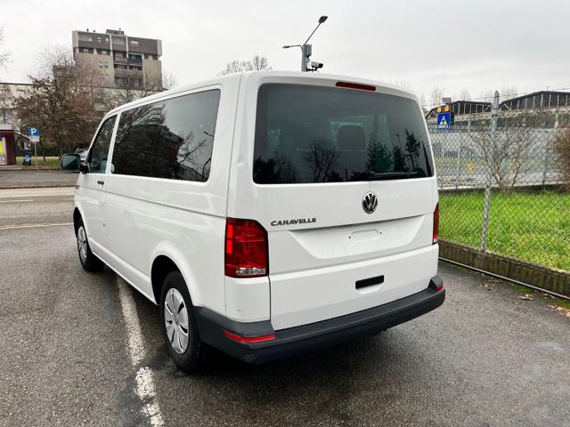 VOLKSWAGEN Caravelle usata, con Autoradio