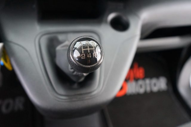OPEL Combo usata 39