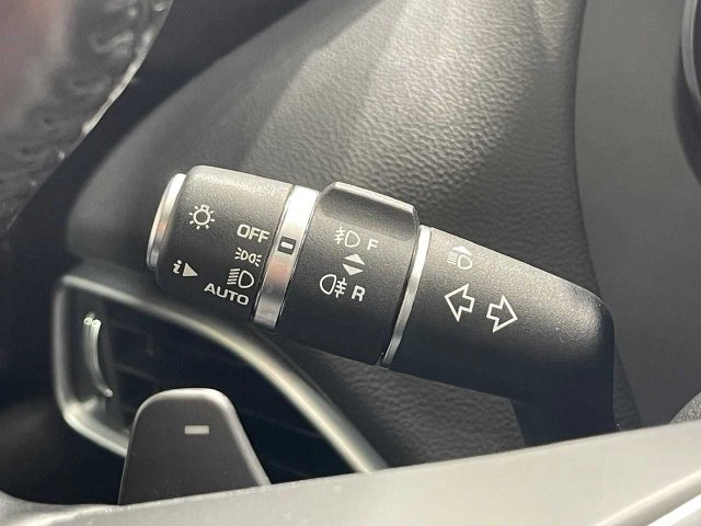 JAGUAR F-Pace usata, con Specchietti laterali elettrici