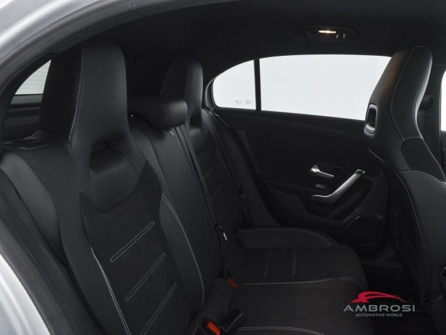 MERCEDES-BENZ A 180 usata 10