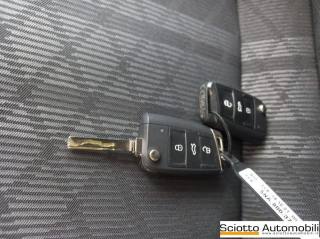 VOLKSWAGEN Tiguan usata, con Autoradio digitale