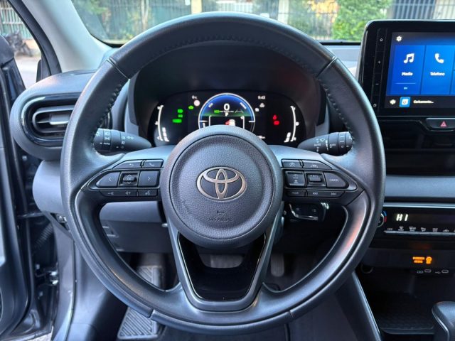 TOYOTA Yaris usata, con ESP