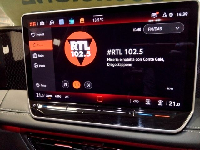 VOLKSWAGEN Tiguan usata, con Airbag testa