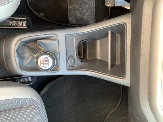 VOLKSWAGEN up! usata, con Servosterzo