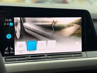 VOLKSWAGEN Golf usata, con Park Distance Control