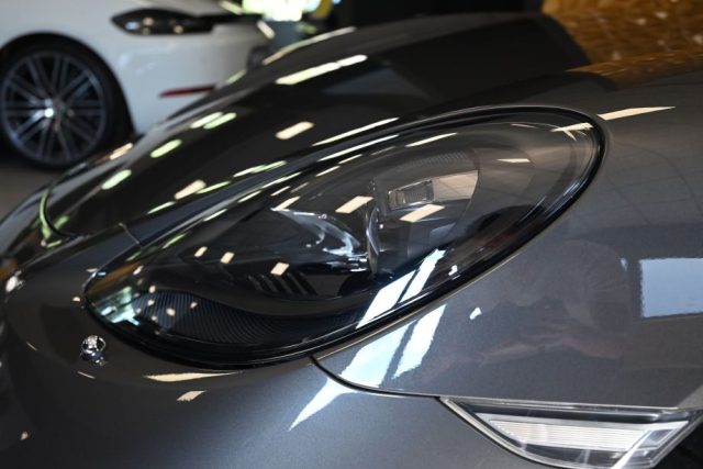 PORSCHE Cayman usata 19