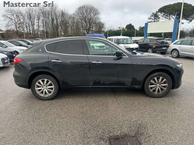 MASERATI Levante usata, con Controllo trazione