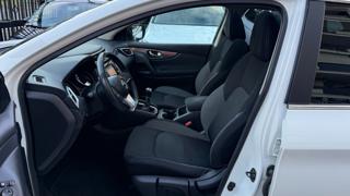 NISSAN Qashqai usata, con Controllo automatico clima