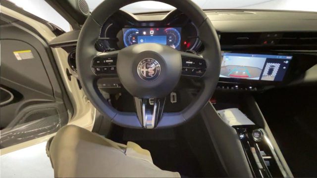 ALFA ROMEO Junior usata, con Boardcomputer