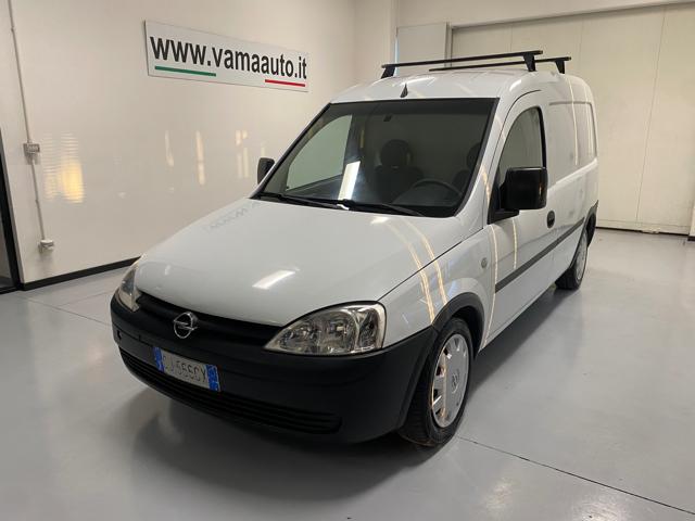 OPEL Combo usata, con Airbag