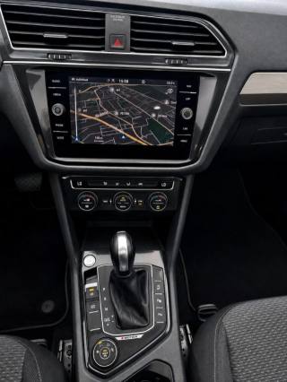 VOLKSWAGEN Tiguan Allspace usata, con Controllo automatico clima