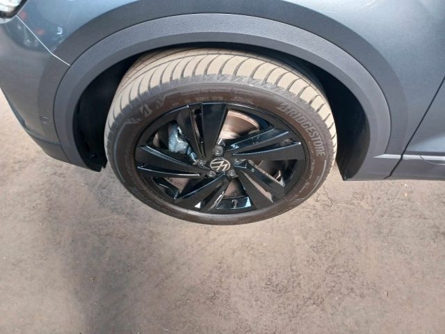 VOLKSWAGEN T-Roc usata, con ESP