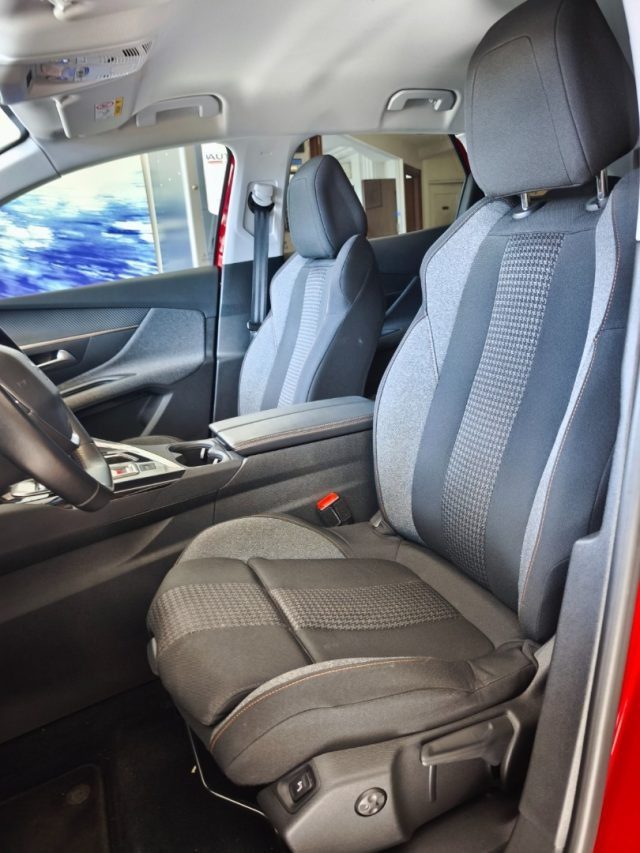 PEUGEOT 3008 usata, con Chiusura centralizzata