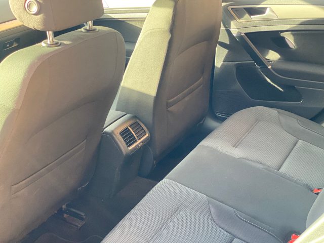 VOLKSWAGEN Golf usata, con Controllo trazione